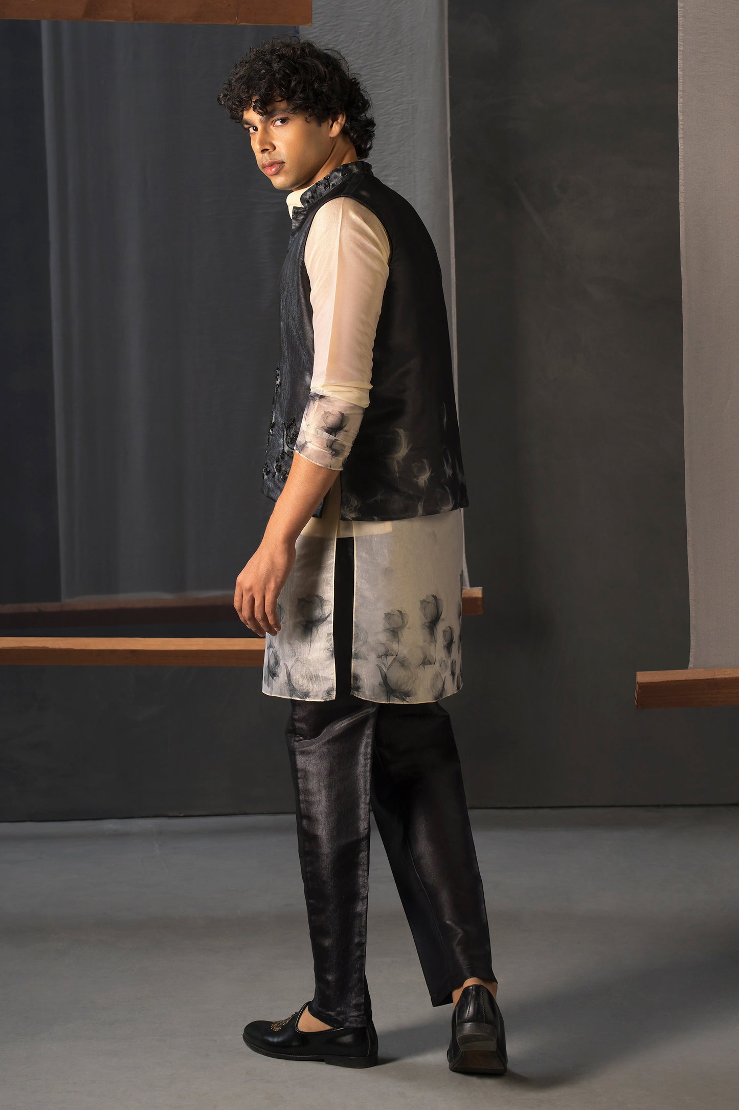 Men’s Black Printed Kurta Pant Set with Waistcoat
