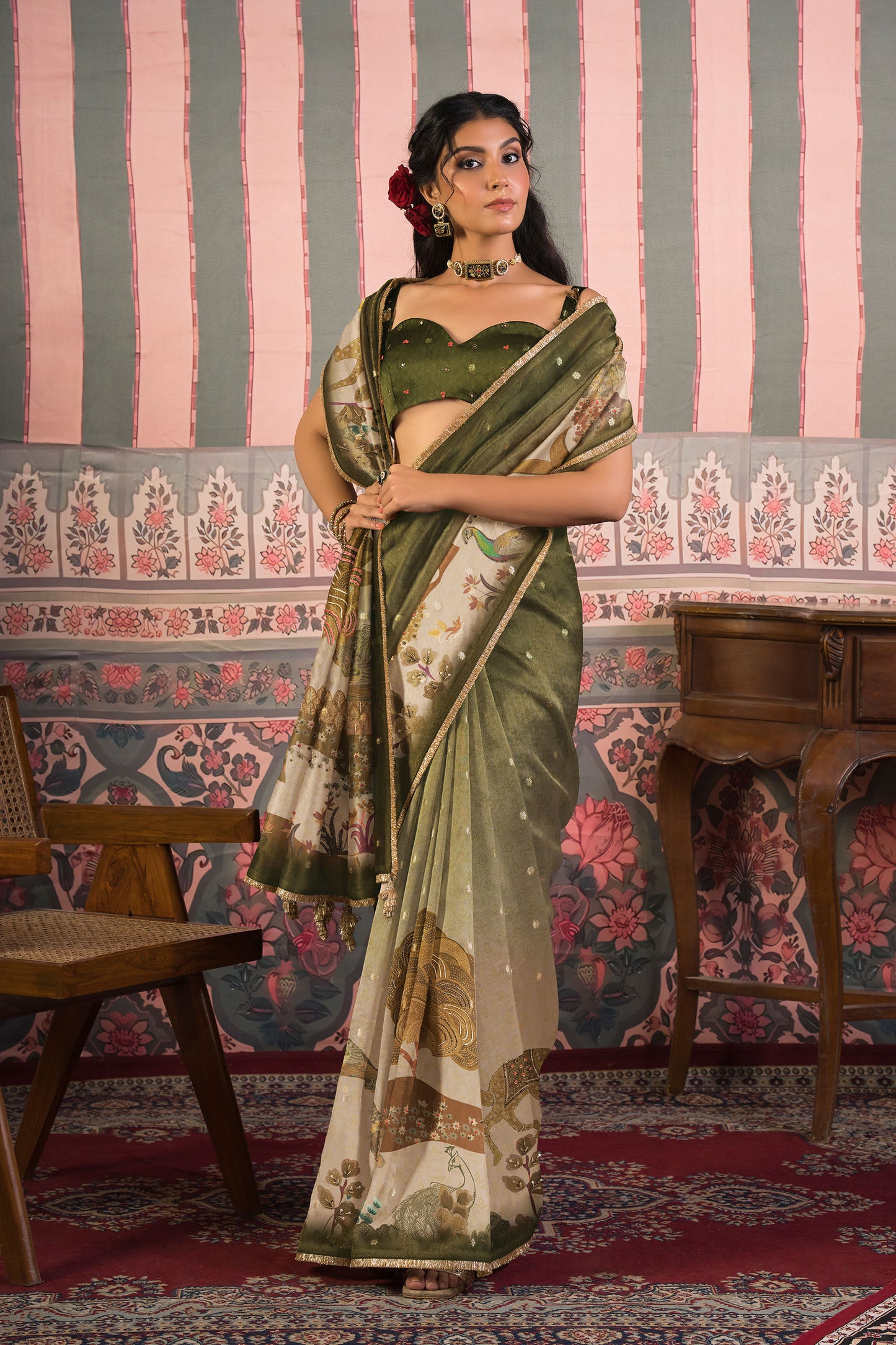 Antique Swarna Banarasi Zari Organza Saree - Green