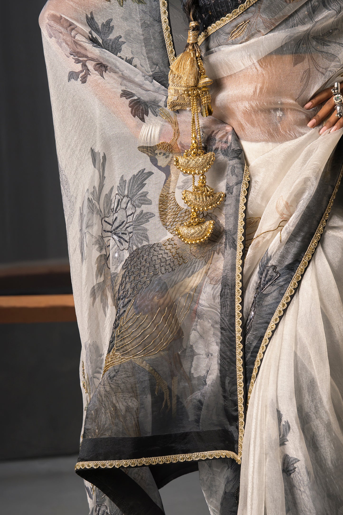 Elegant Black & White Tissue Saree -  Artistic bird motifs Print